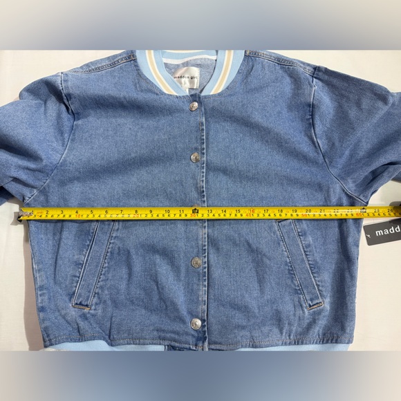 NWT Madden Girl Denim Varsity Bomber Jacket Size XL - Picture 11 of 14